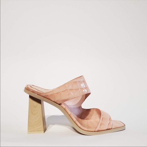 imagine vince camuto Shoes - Heeled mules sandals, imagine Vince Camuto, size 6